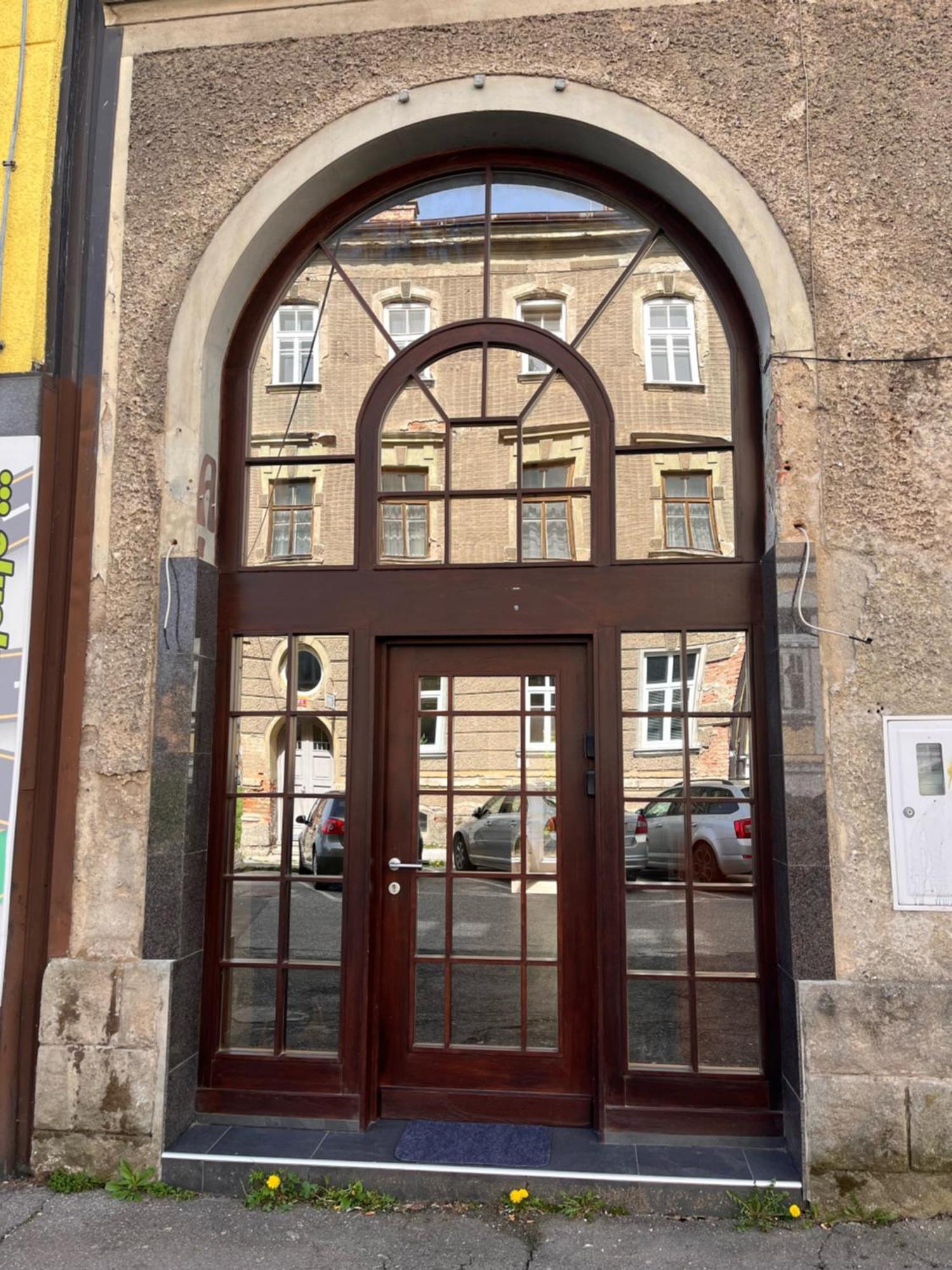 Lilan Apartment Maribor Kültér fotó