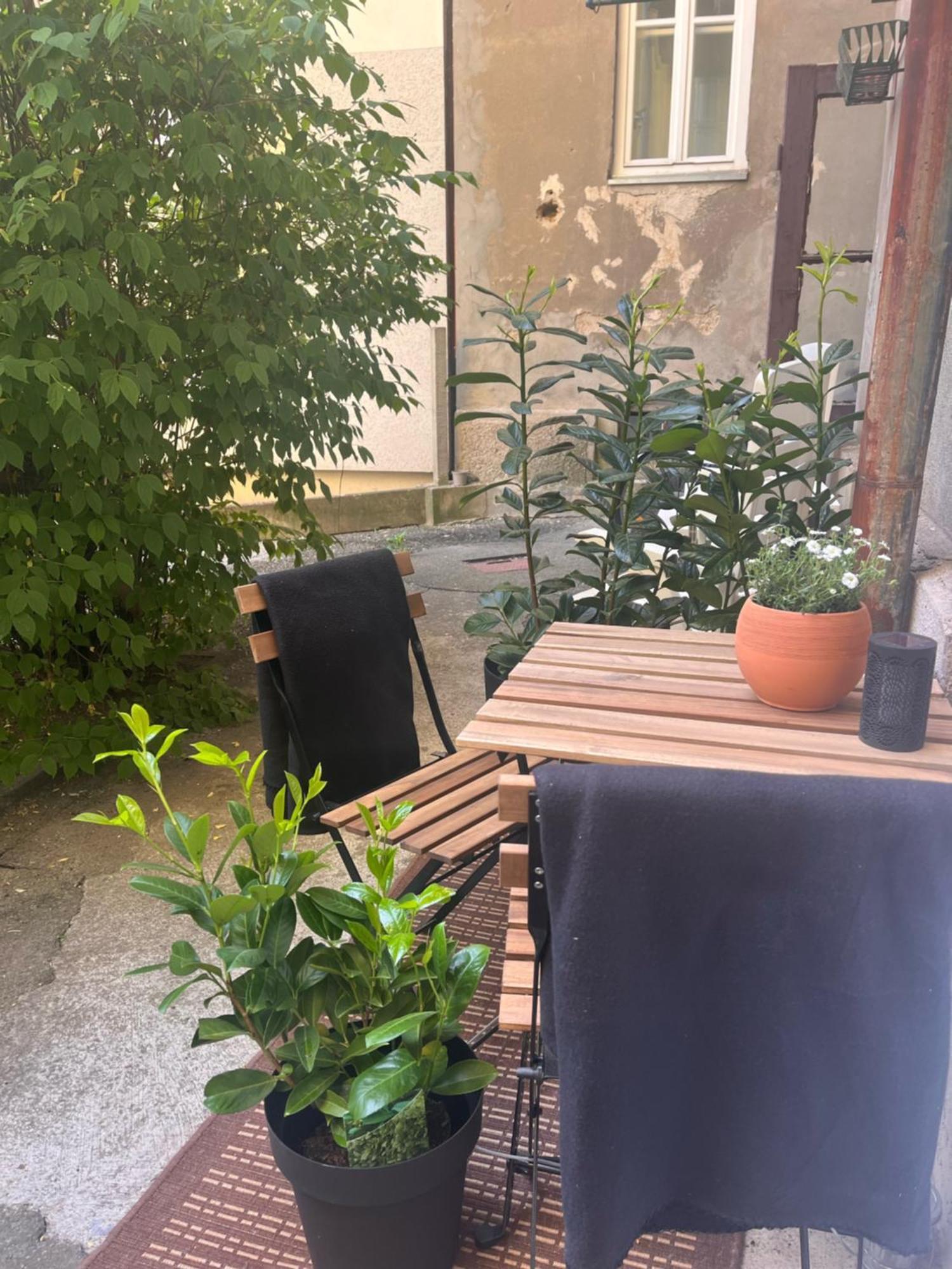 Lilan Apartment Maribor Kültér fotó